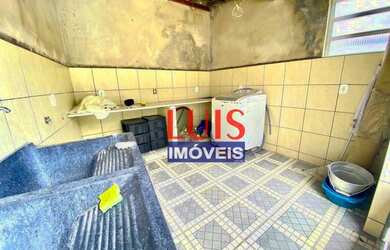 Imagem 15: Casa com 3 dormitórios à venda, 211 m² por R$ 700.000 - Itaipu - Niterói/RJ...