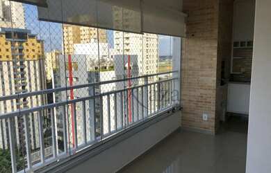 Imagem: O apartamento possui 2 Dormitórios, 2 Banheiros, 2 Vagas na