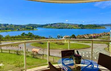 Imagem: O apartamento possui 4 Dormitórios, 5 Banheiros, 3 Vagas na