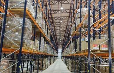 Imagem 1: Galpão/Depósito/Armazém para aluguel tem 1335 metros - 1.480 Posições...