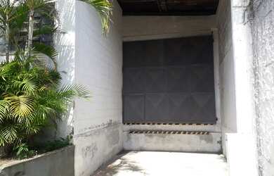 Imagem 3: Galpão/Depósito/Armazém para aluguel possui 720 m2 de terreno 450 m2 galpão na Vila Piaui