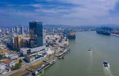 Imagem: O depósito possui 1 Vaga na garagem, 78m² de Área e está