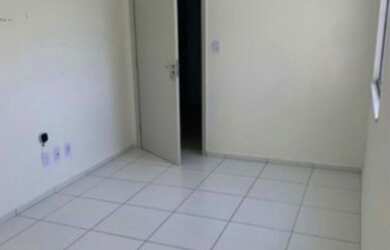 Imagem: O apartamento possui 2 Dormitórios, 1 Banheiro e está localizado