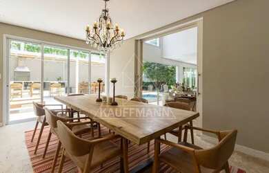 Imagem 6: Jardim Europa junto aos Clubes Pinheiros e Hebraica, 4 suítes piscina...