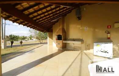 Imagem: A casa em condomínio possui 3 Dormitórios, 4 Banheiros, 4