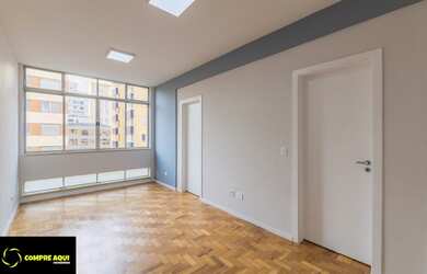 Imagem: O apartamento possui 2 Dormitórios, 2 Banheiros, 1 Vaga na