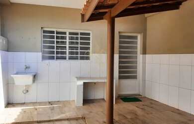 Imagem 2: Casa 2 Dormitórios localizado no Jd. São Felipe - Atibaia - SP