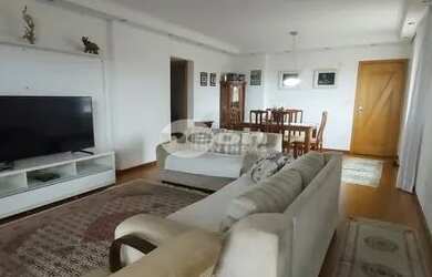 Imagem: O apartamento possui 4 Dormitórios, 5 Banheiros, 2 Vagas na