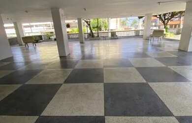 Imagem: O apartamento possui 4 Dormitórios, 2 Banheiros, 2 Vagas na