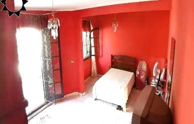 Imagem: A casa possui 4 Dormitórios, 3 Banheiros, 3 Vagas na garagem