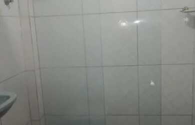 Imagem: A casa possui 3 Dormitórios, 1 Banheiro, 90m² de Área e