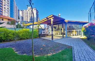 Imagem: O apartamento possui 3 Dormitórios, 2 Banheiros, 2 Vagas na