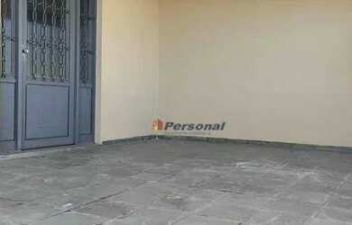 Imagem: A casa possui 2 Dormitórios, 2 Banheiros, 5 Vagas na garagem