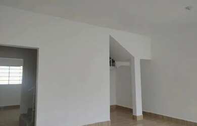 Imagem 2: AL-Casa para venda possui 100 metros quadrados com 3 quartos em Farolândia...