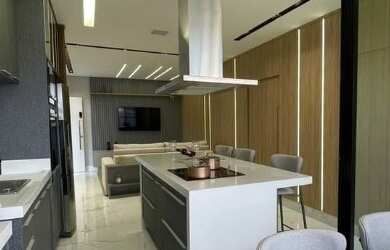 Imagem: O apartamento possui 3 Dormitórios, 1 Banheiro, 2 Vagas na