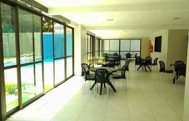 Imagem: O apartamento possui 2 Dormitórios, 2 Banheiros, 1 Vaga na