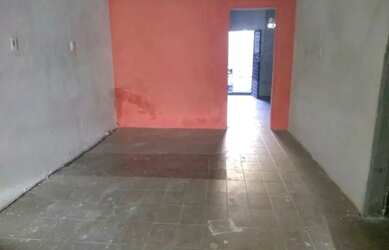 Imagem: A casa possui 2 Dormitórios, 2 Banheiros, 1 Vaga na garagem