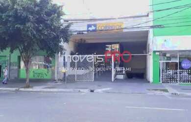 Imagem: O depósito possui 5 Vagas na garagem e 1490m² de Área e está