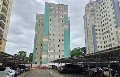 Imagem: O apartamento possui 2 Dormitórios, 1 Banheiro, 1 Vaga na garagem