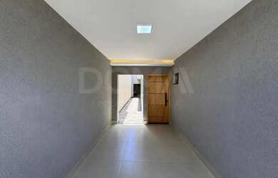 Imagem 3: Casa para Venda em Aparecida de Goiânia, Village Garavelo, 3 dormitórios,...