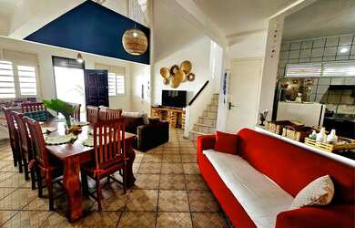 Imagem 9: Sobrado na Praia de Búzios - 5 quartos sendo 3 suítes - Escritura Pública