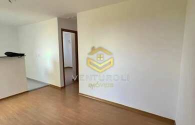 Imagem: O apartamento possui 2 Dormitórios, 1 Banheiro, 1 Vaga na garagem