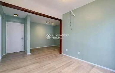 Imagem: O apartamento possui 3 Dormitórios, 2 Banheiros, 1 Vaga na