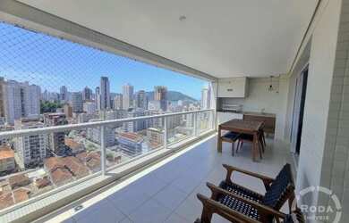 Imagem: O apartamento possui 4 Dormitórios, 5 Banheiros, 2 Vagas na