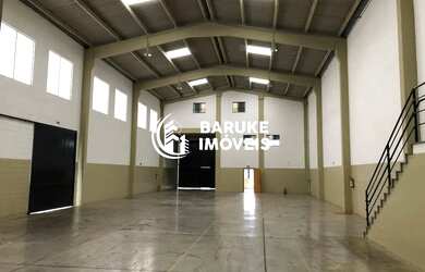 Imagem: O depósito possui 5 Vagas na garagem e 791m² de Área e está