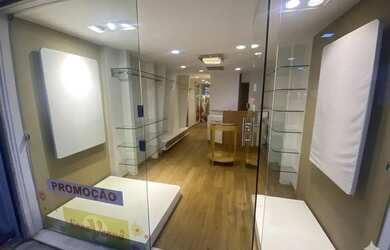 Imagem: O depósito possui 1 Vaga na garagem, 31m² de Área e está