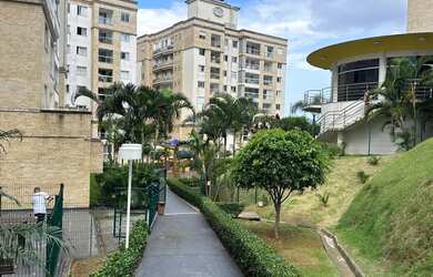 Imagem: O apartamento possui 2 Dormitórios, 2 Banheiros, 1 Vaga na