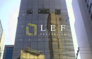 Imagem: O depósito possui 5 Vagas na garagem e 469m² de Área e está