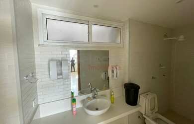 Imagem 9: Andar comercial bem alto com 330 m² na Av. Churchill ao lado do ministério...