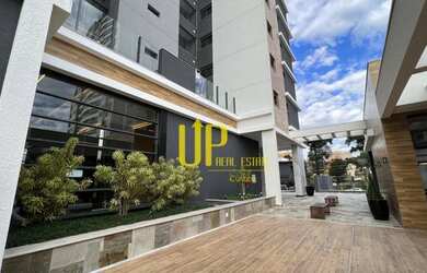 Imagem: O apartamento possui 3 Dormitórios, 2 Banheiros, 2 Vagas na