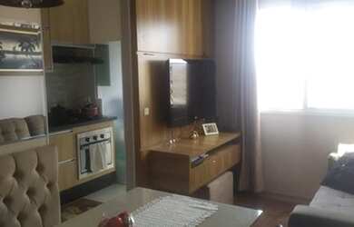 Imagem: O apartamento possui 2 Dormitórios, 1 Banheiro, 1 Vaga na garagem