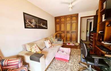 Imagem 9: Casa grande à venda com excelente localização em Atibaia