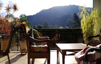 Imagem: O apartamento possui 4 Dormitórios, 2 Banheiros, 2 Vagas na