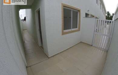 Imagem: A casa em condomínio possui 2 Dormitórios, 2 Banheiros, 1