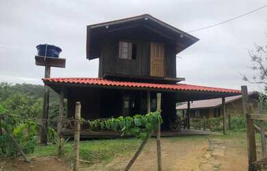 Imagem: A casa possui 1 Dormitório, 1 Banheiro, 50m² de Área e está