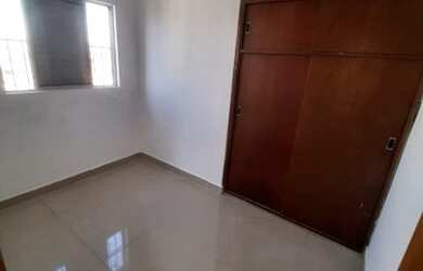 Imagem 3: Aluga-se apartamento em veleiros R$ 2.300 condomínio incluso