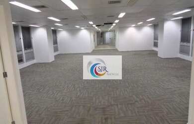 Imagem: O depósito possui 5 Vagas na garagem, 669m² de Área e está