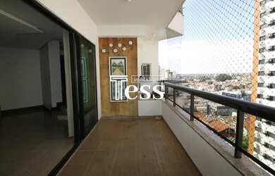 Imagem: O apartamento possui 5 Dormitórios, 5 Banheiros, 3 Vagas na