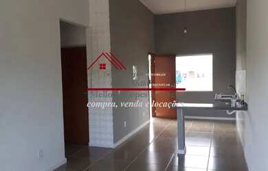 Imagem: A casa em condomínio possui 1 Dormitório, 1 Banheiro, 3 Vagas