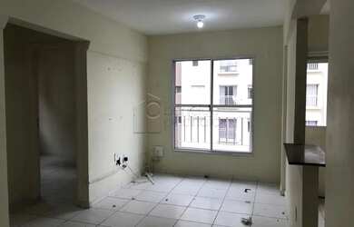 Imagem: O apartamento possui 2 Dormitórios, 1 Banheiro, 1 Vaga na garagem