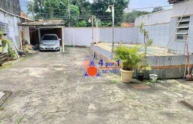 Imagem: A casa em condomínio possui 4 Dormitórios, 4 Banheiros, 4