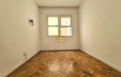 Imagem: A kitnet possui 1 Dormitório, 1 Banheiro, 25m² de Área e