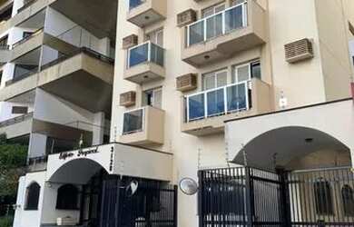 Imagem: O apartamento possui 4 Dormitórios, 2 Banheiros, 1 Vaga na