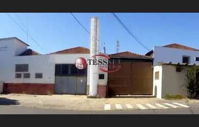 Imagem: O depósito à venda possui 1 Vaga na garagem e 813m² de Área