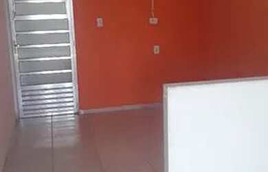 Imagem: A casa em condomínio possui 2 Dormitórios, 1 Banheiro, 60m²