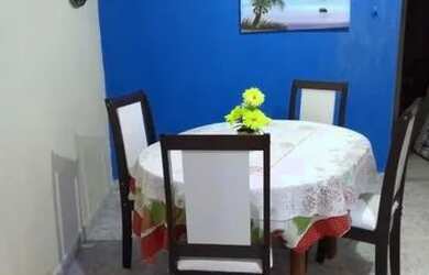 Imagem: A casa possui 3 Dormitórios, 2 Banheiros, 5 Vagas na garagem